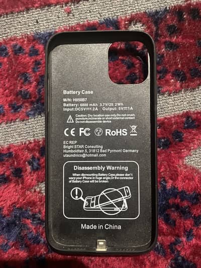 Iphone 11 charging case