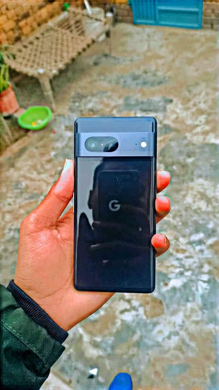 Google pixel 7 3
