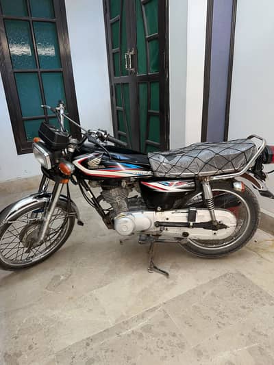 Honda CG-125 (2015-2016)