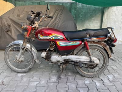 Honda cd 70 2007 model red color
