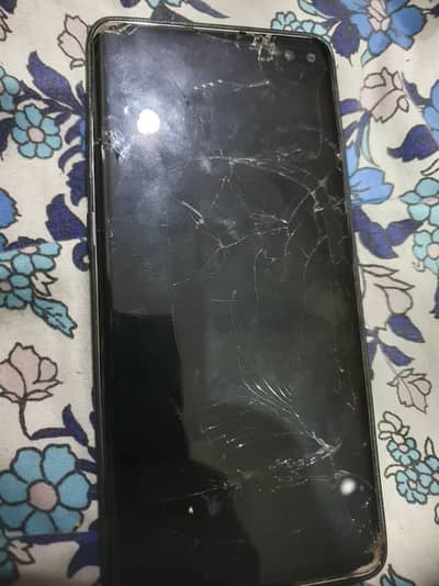 hi IAM selling my s10plus 8/128 gb official pta  approved