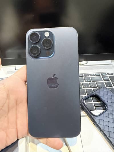 Iphone 15 pro max 256gb Pta approved