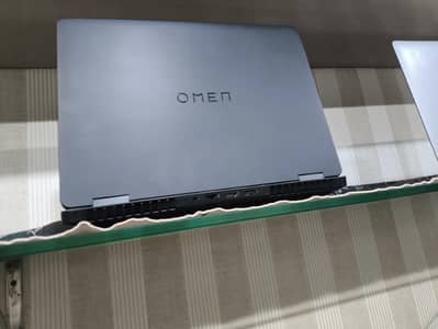 gaming laptop Hp omen 16 i7 14th generation Rtx 5070 high gaming