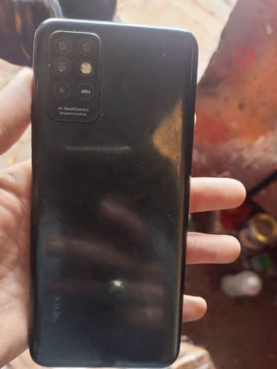 Infinix note 8i. 6gb. 128. gb