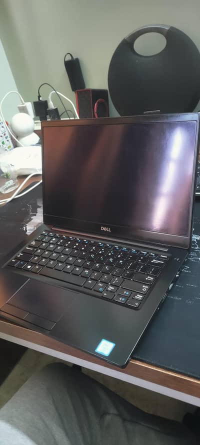 urgent sell laptop Dell latitude 7390 best condition