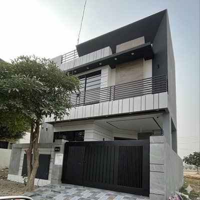 5 Marla Brand New Modern House
