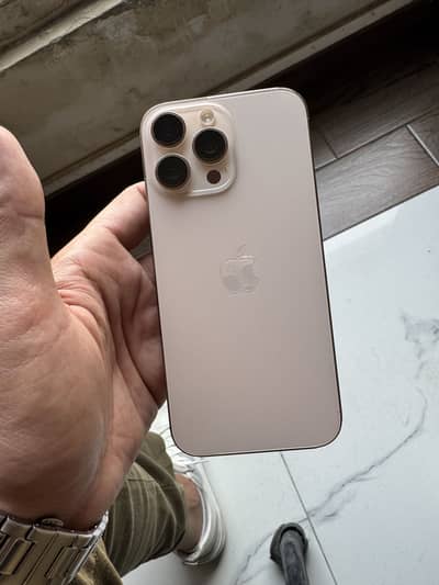 iPhone 16 pro max jv