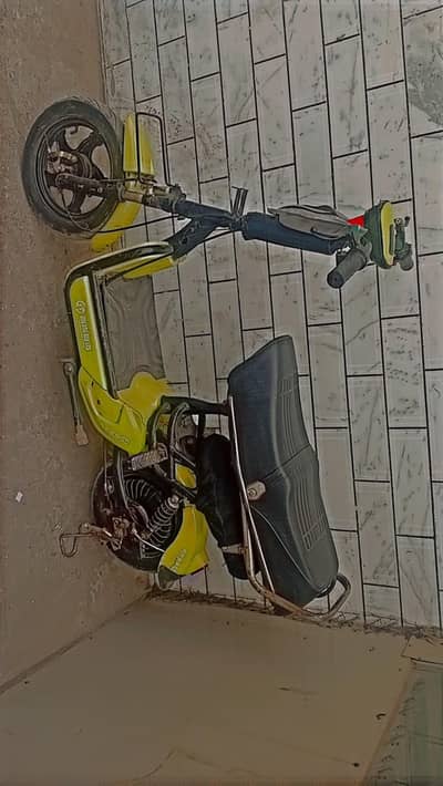 scooty for sale