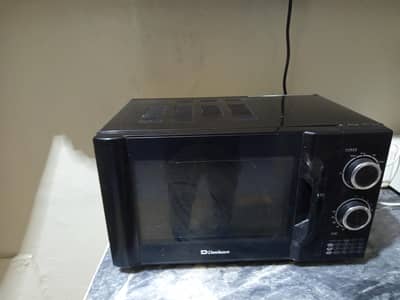 microwave oven