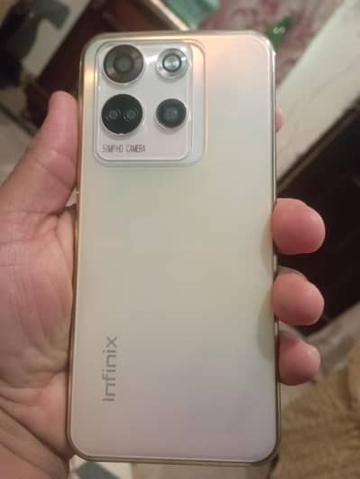 New Brand Infinix Note 30 Mobile very good condition urgent sale