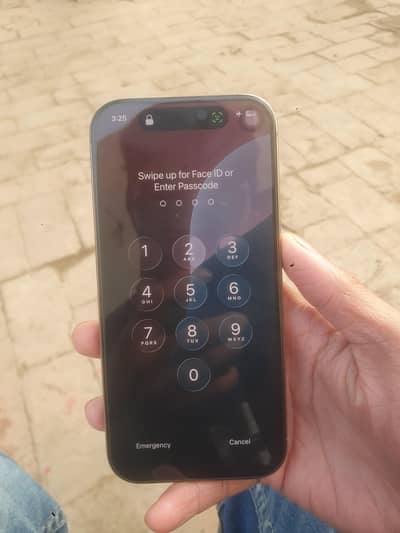 I phone 16 pro 128 gb box plus charger Hai