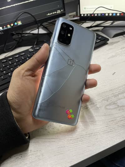 one plus 8t 8/128  03211843065