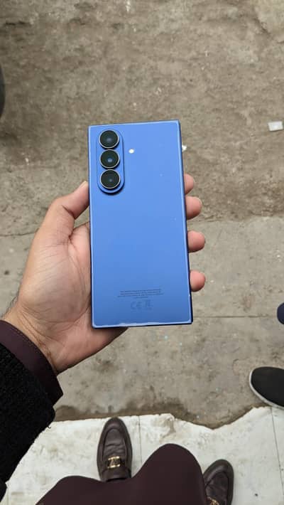 Samsung Fold 7 non PTA 12 /512