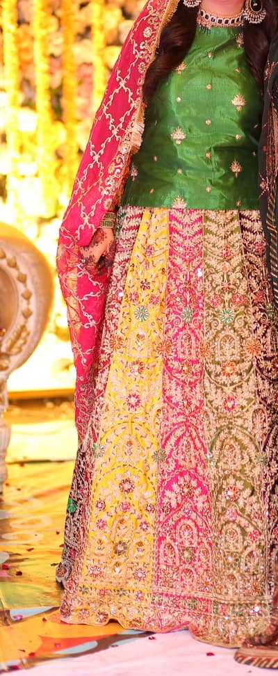 Heavy  Bridal lehnga  choli  multicolour Hand  Embroidery wedding wear