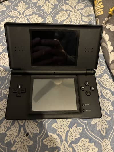 Nintendo DS lite