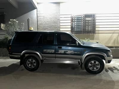 Toyota Hilux surf SSR-G