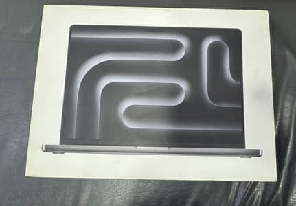 MACBOOK PRO 16inch M3 PRO CHIP 36GB 500gb JUST OPEN BOX NEW MACHINE