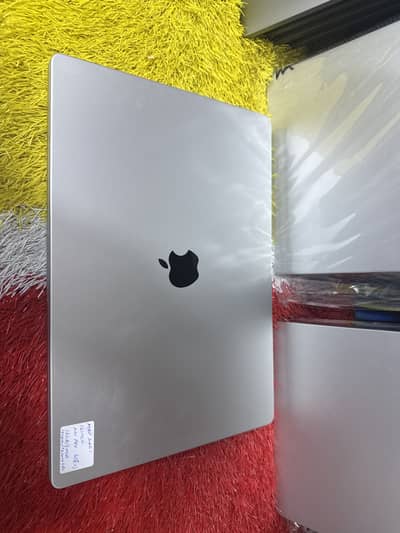 Apple MacBook Pro 16” M1 Pro Chip