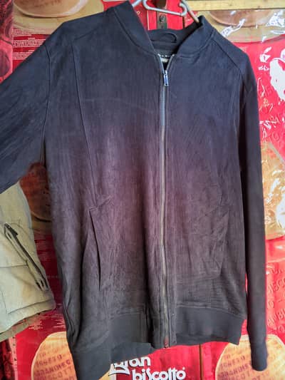 ZARA MAN  EUR L/USA L/ MEX 42 MADE IN VIETNAM