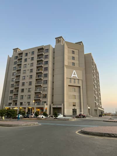 1400 Sq Ft 2BHK Luxurious Apartment for Rent in Paragon Towers Bahria Town Karachi, 5 min drive from Main Gate.