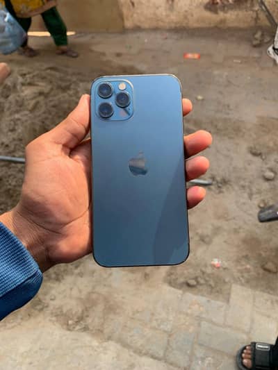 I Phone 12 Pro ( 256 ) GB