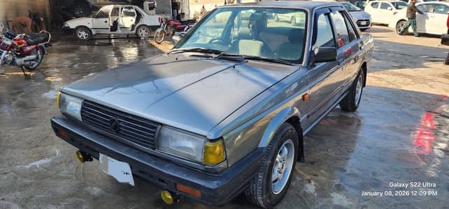 Nissan Sunny B12 (1987)