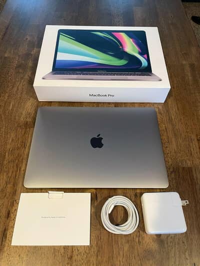 Macbook Pro M1, 13", (16/256) Complete Box