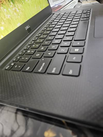 dell precision 5530 | i7 8th | 16GB RAM | 512GB NVMe | Quadro P1000