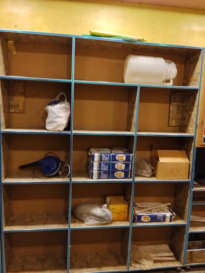 racks الماریاں3 برائے فروخت For Sale