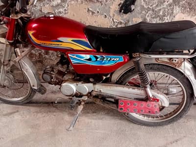 used ma hai bike hai jis na tayar karvani hai best hai