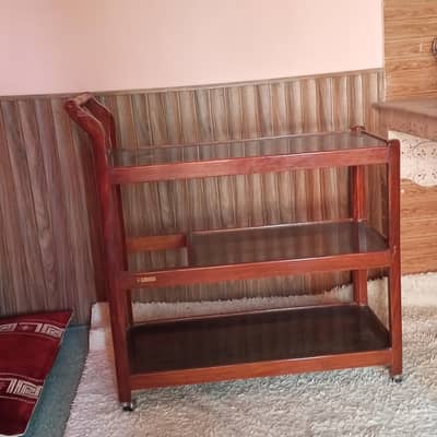 TEA TROLIE MADE BY WOOD AND STYLE BRAND 10/10 CO