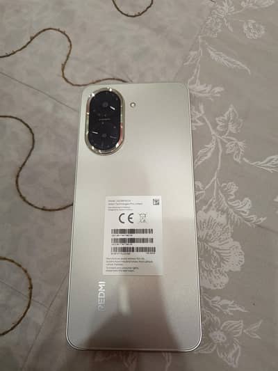 only 1 month used  new condition 9.5/10 with box and charger