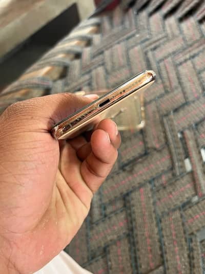 iPhone 11 Pro Max 64 gb pta