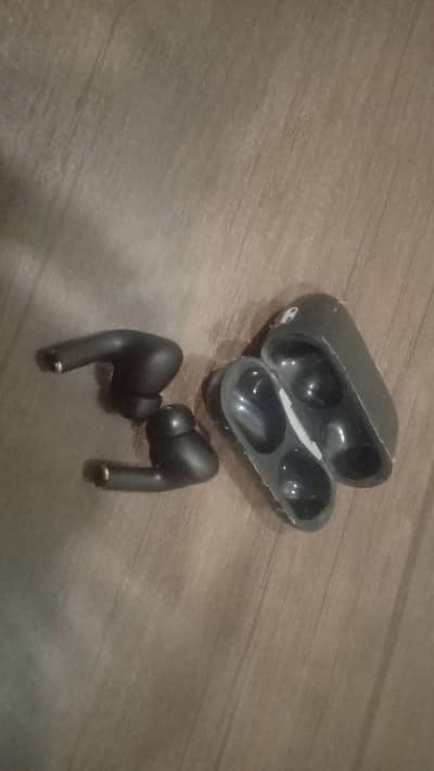 bhai jaan maine sirf 3 mahine use ki hai meherbani Karke jisko chahie