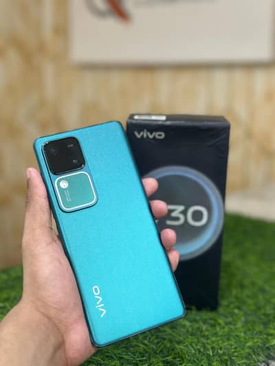 Vivo V30 12gb Ram 256gb Storage with Box & Complete Accessories