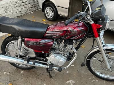 Honda CG 125 read add total original condition 2013 model