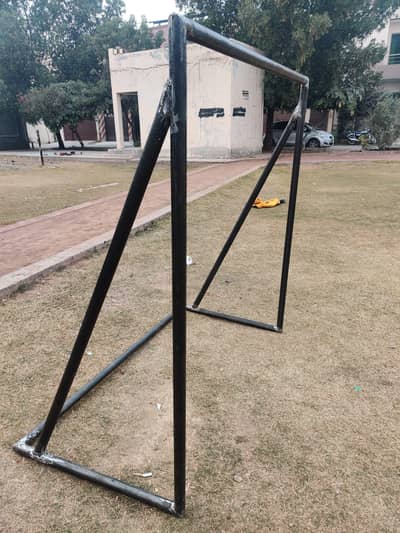 2 pieces Football Goal Post/Polll