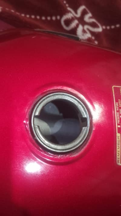 125 Fuel tank and Tapey