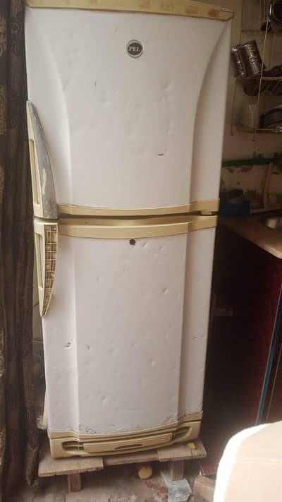 PEL Double door refrigerator Home use working condition