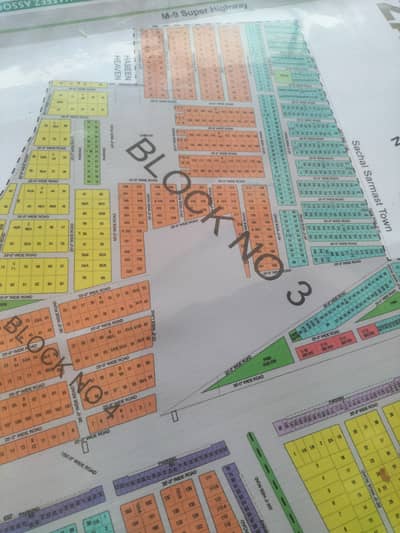 PIR AHMED ZAMAN TOWN BLOCK 3 40 wide road Corner