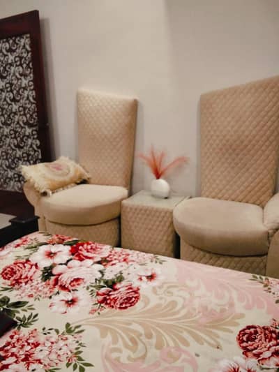 bed room sofas 10/10 condition