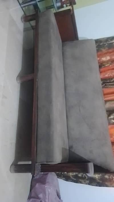 6seter sofa for sale . . . urgent sale