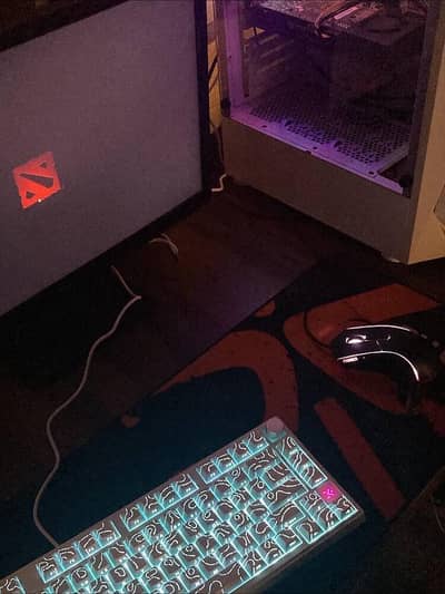 gaming setup i5 rx 470 8 gb with gaming mouse and keyboard