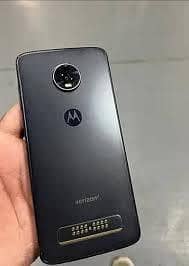 Moto z4 4GB ram 128 GB memory