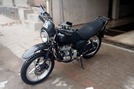 Suzuki GS 150 SE 2022