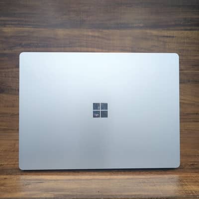Microsoft Surface Laptop 3 | Core i5-10th Gen | Ram 8GB Rom 256GB