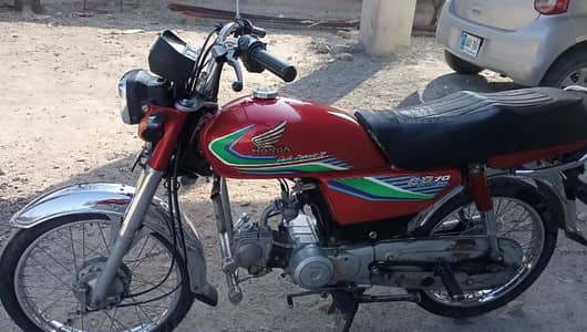 Honda CD70 bike