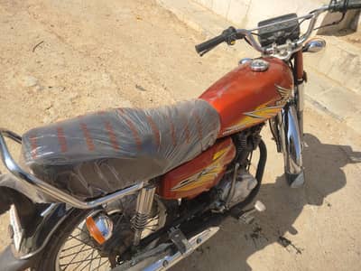 Karachi number 125 Honda 21 model
