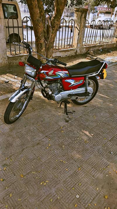 Honda 125 nun to nut jenioun full karak  7172 golden number
