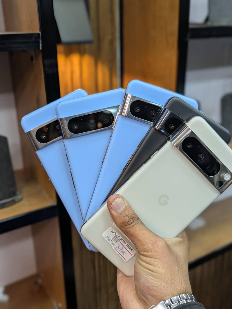 Google Pixel 8 pro 2